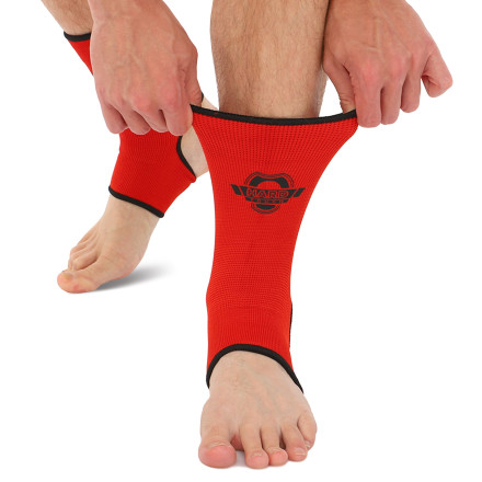 Бандаж на гомілковостоп еластичний HARD TOUCH CO-8888 S-L червоний