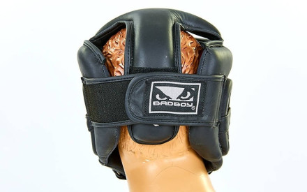 Шолом боксерський відкритий з посиленим захистом верхівки шкіряний BAD BOY VL-6626