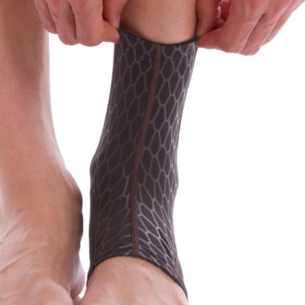 Гомілковостоп еластичний TVFF 904501 розмір S-XL 1шт чорний