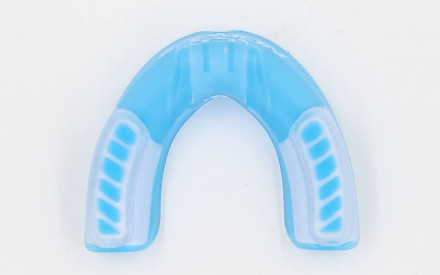 Капа однощелепна доросла у футлярі ICE MAN BO-0066-L