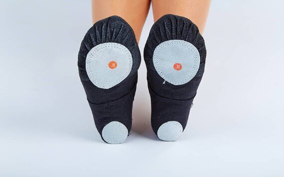 Балетные тапочки черные OB-0005