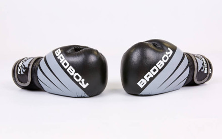 Рукавички боксерські шкіряні BAD BOY MA-6738-BK (10-12oz) 
