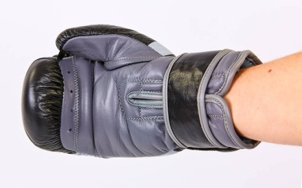 Рукавички боксерські шкіряні BAD BOY MA-6738-BK (10-12oz) 