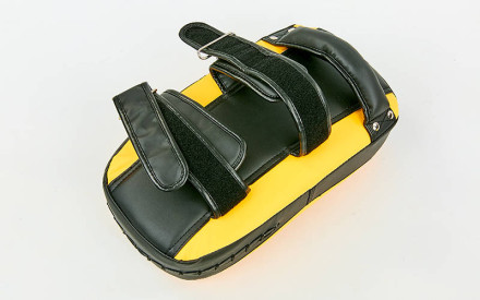 Маківара тай-пед Venum BO-7247-BKO р-р 35x19x9 см