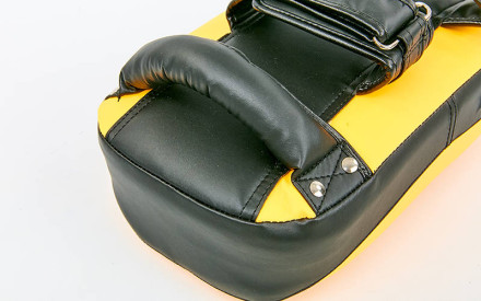 Маківара тай-пед Venum BO-7247-BKO р-р 35x19x9 см