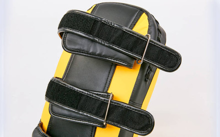 Маківара тай-пед Venum BO-7247-BKO р-р 35x19x9 см